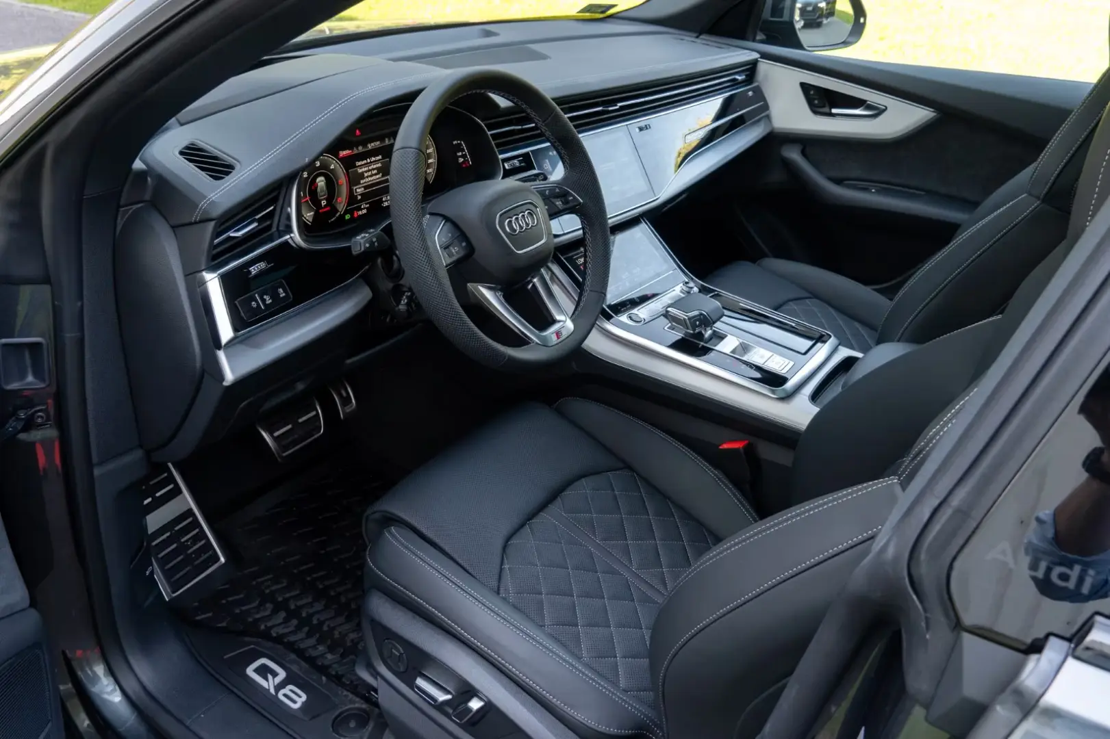 Audi Q8 50 TDI SLINE. PANO. LUFTF. MATRICE