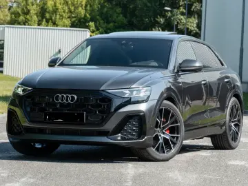 Audi Q8 50 TDI SLINE. PANO. LUFTF. MATRICE
