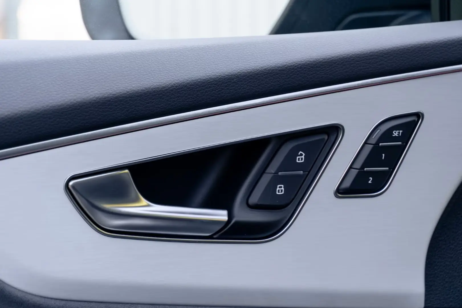 Audi Q8 50 TDI SLINE. PANO. LUFTF. MATRICE