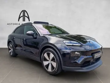 Macan 4 InnoDr. Matrix Pano BOSE AHK 14W 360°