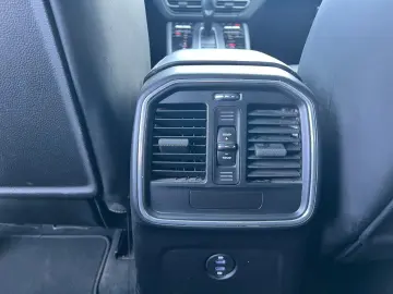 Macan S | Luftfederung | LED inkl. PDLS+ |