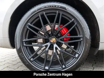 Macan S BOSE Panoramadach Abstandstempomat LED
