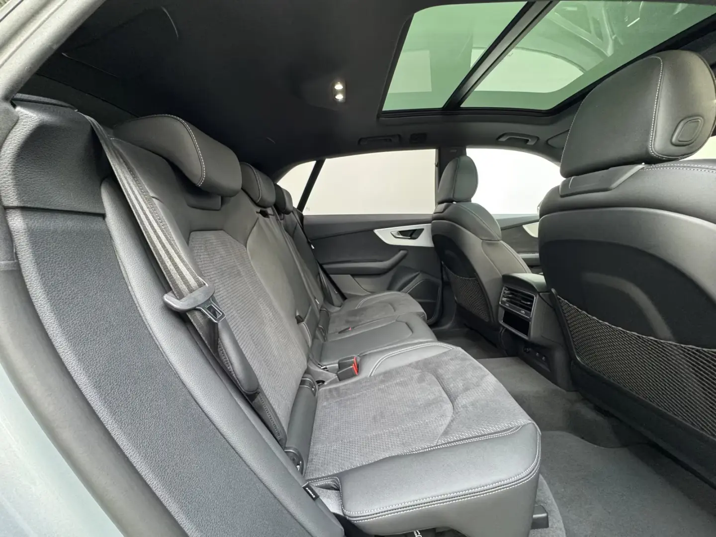 Audi Q8 50 TDI AHK SLine Sport+ OLED