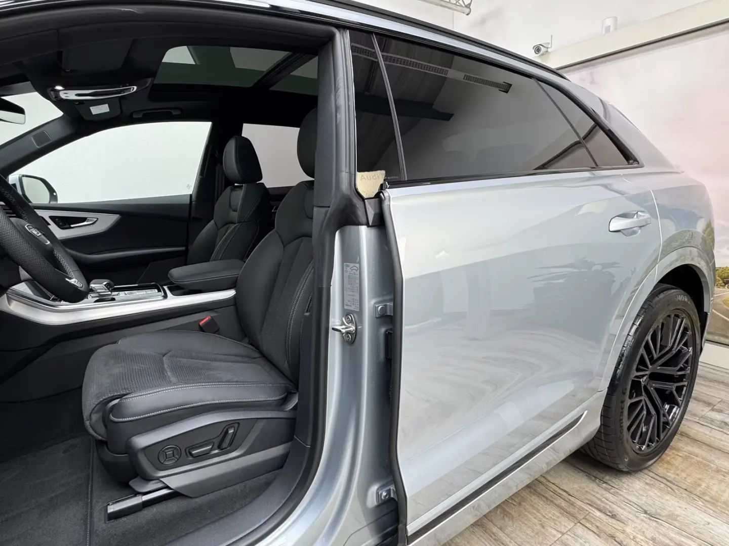 Audi Q8 50 TDI AHK SLine Sport+ OLED