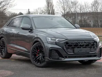 Audi Q8 55 TFSI quattro S-Line 2025