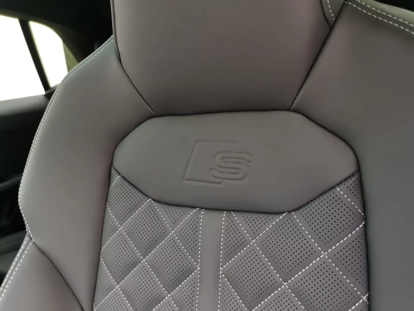 Audi Q8 50TDI*5J. GAR*SOFTCLOSE*CAP