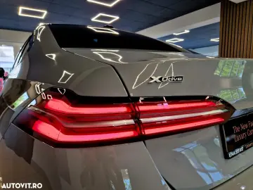 BMW Seria 5 520d xDrive AT MHEV