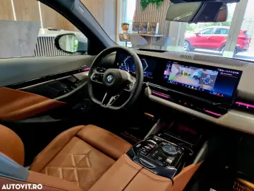 BMW Seria 5 520d xDrive AT MHEV