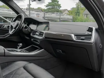 X5 xDrive 40d M-Sport PANO AHK HUD 360° LASER