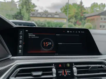 X5 xDrive 40d M-Sport PANO AHK HUD 360° LASER
