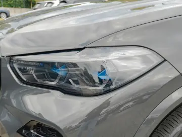 X5 xDrive 40d M-Sport PANO AHK HUD 360° LASER