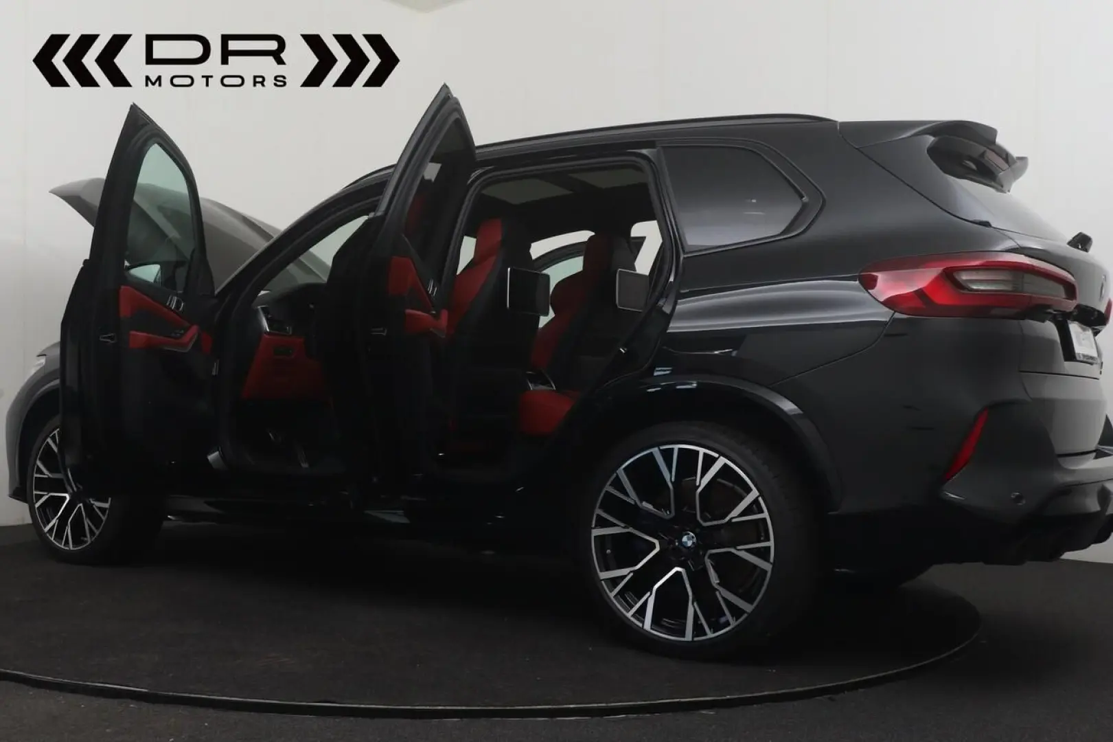 X5 M COMPETITION - LEDER - NAVI - CARPLAY