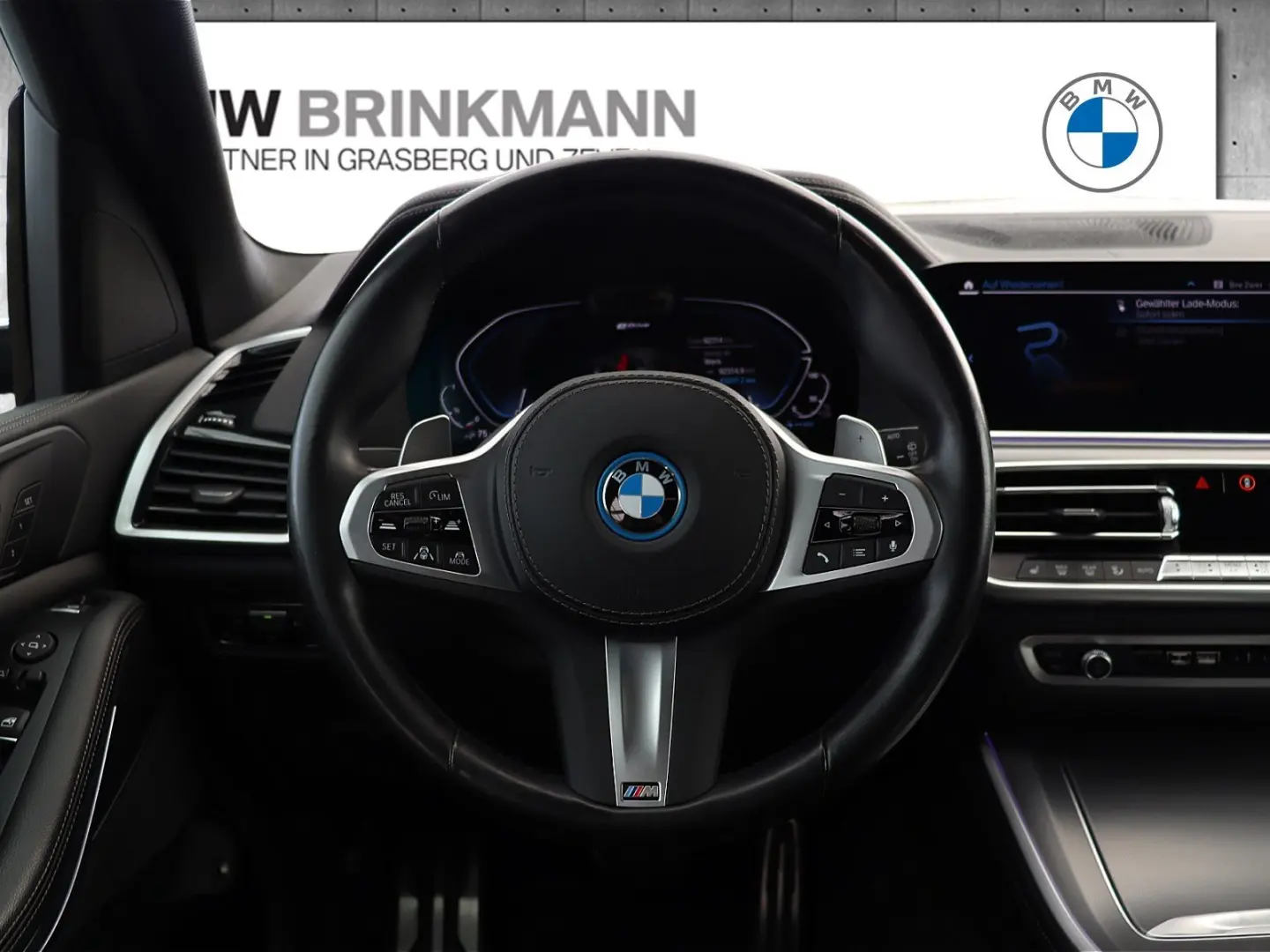 X5 xDrive45e aut. / M SPORT + AHK + NAVI + HUD +