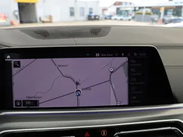 X5 xDrive45e aut. / M SPORT + AHK + NAVI + HUD +