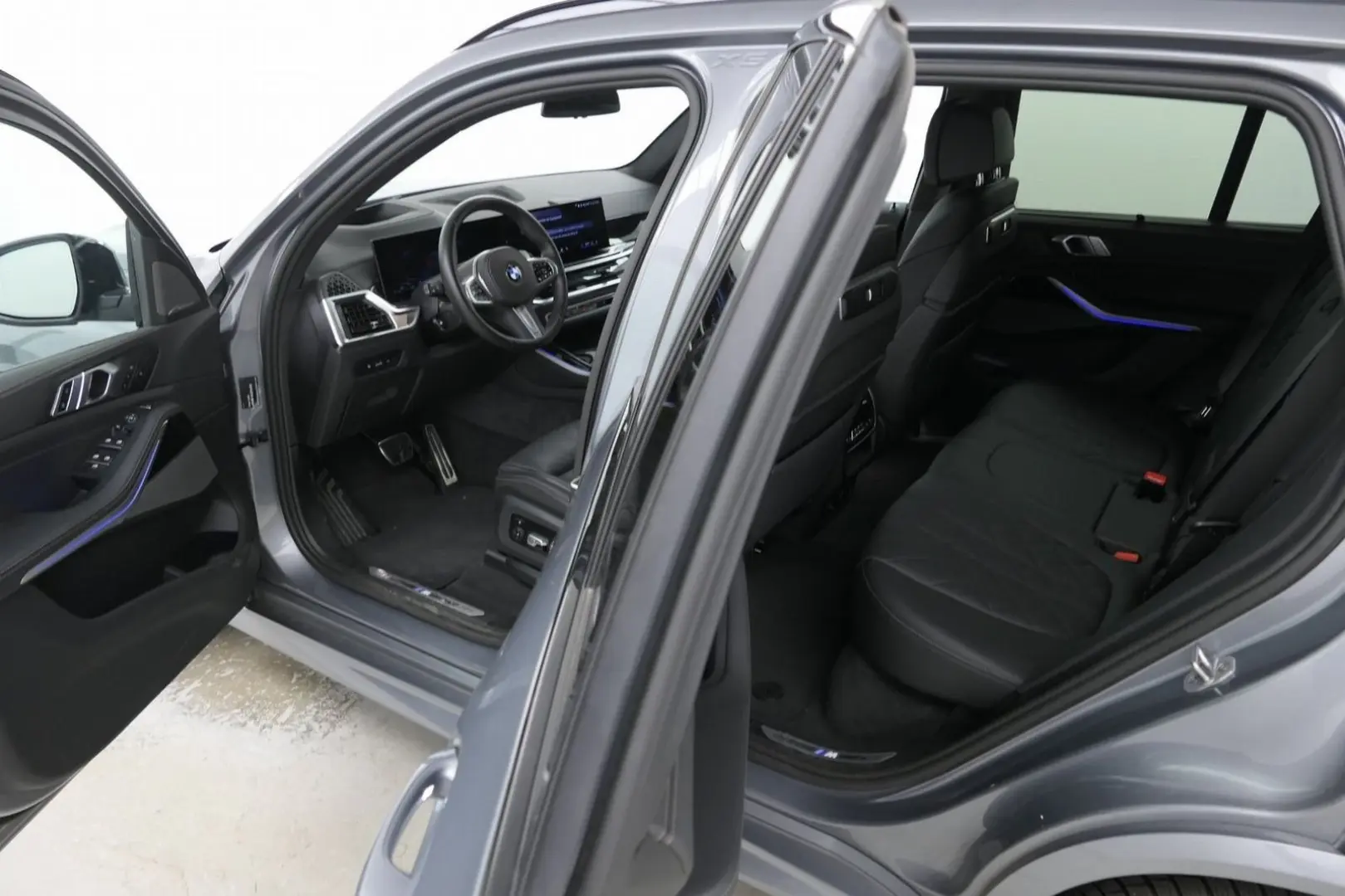 X5 xDrive30d M Sport AHK PANO DA-Pro h/k PA-Pro