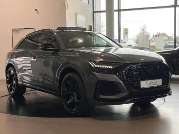 RSQ8 DynamikPlus Pano Sbel B&O HUD AHK RS-Abgas