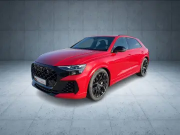 RS Q8 SUV performance tiptr. Vmax305 Stdhz PANO