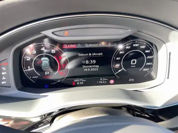 RS Q8 SUV performance tiptr. Vmax305 Stdhz PANO