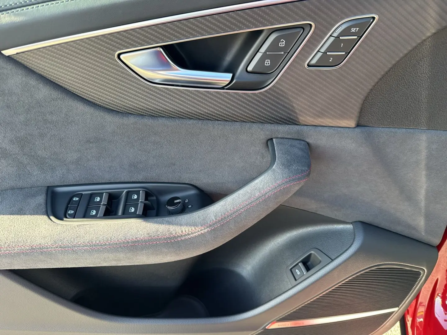 RS Q8 SUV performance tiptr. Vmax305 Stdhz PANO
