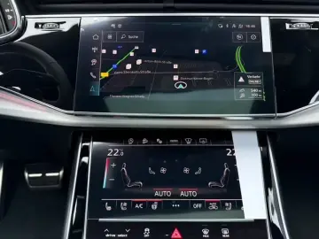 Audi Q8 50 TDI quattro FACELIFT/HEADUP