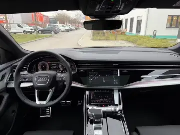 Audi Q8 50 TDI quattro FACELIFT/HEADUP
