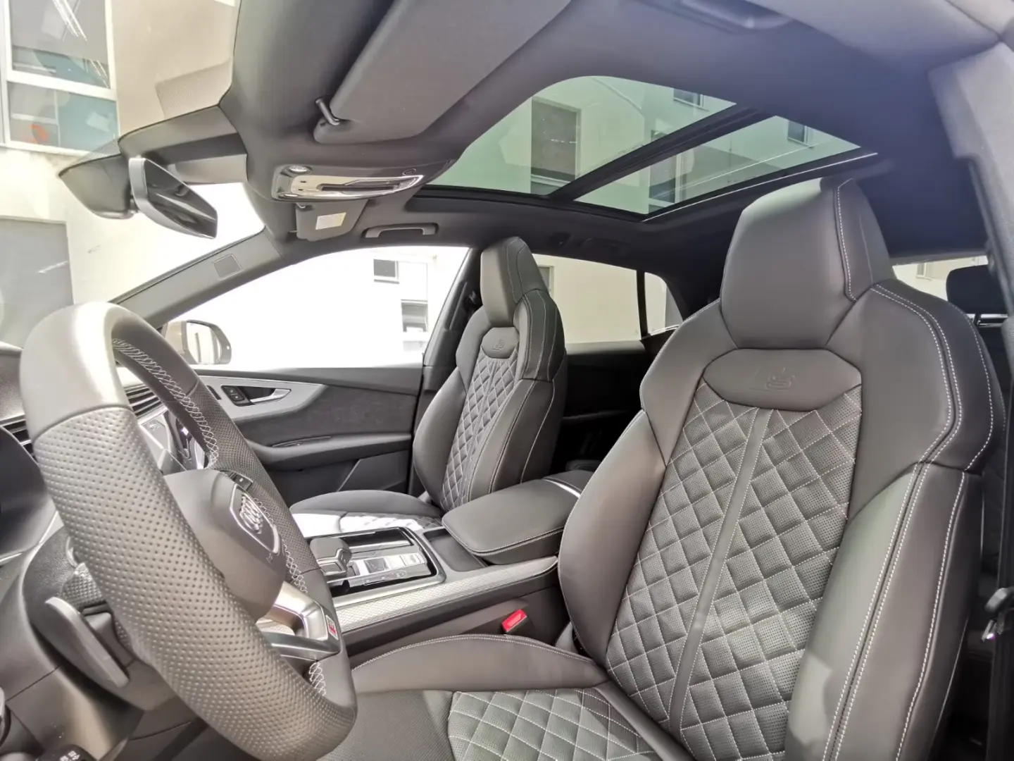 Audi Q8 50TDI * SOFTCLOSE * CAP * LUFT