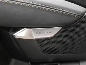RS e-tron GT performance quattro CARBONDACH LM21