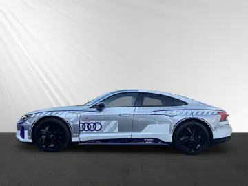 RS e-tron GT ice race edition 1/99 360°+Keramik