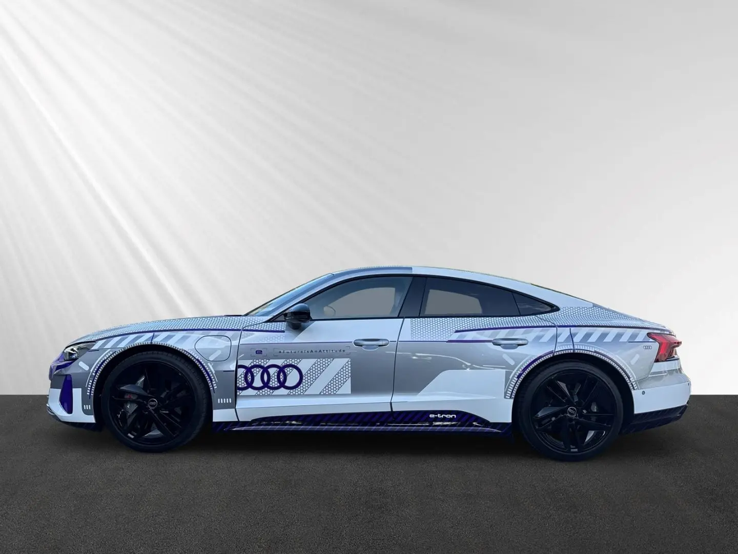 RS e-tron GT ice race edition 1/99 360°+Keramik