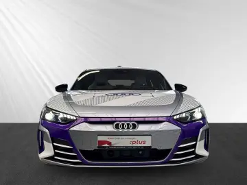 RS e-tron GT ice race edition 1 99 360  Keramik
