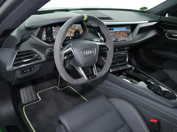 RS e-tron GT HUD,Sitzbel,Sportsitze pro,Assisten