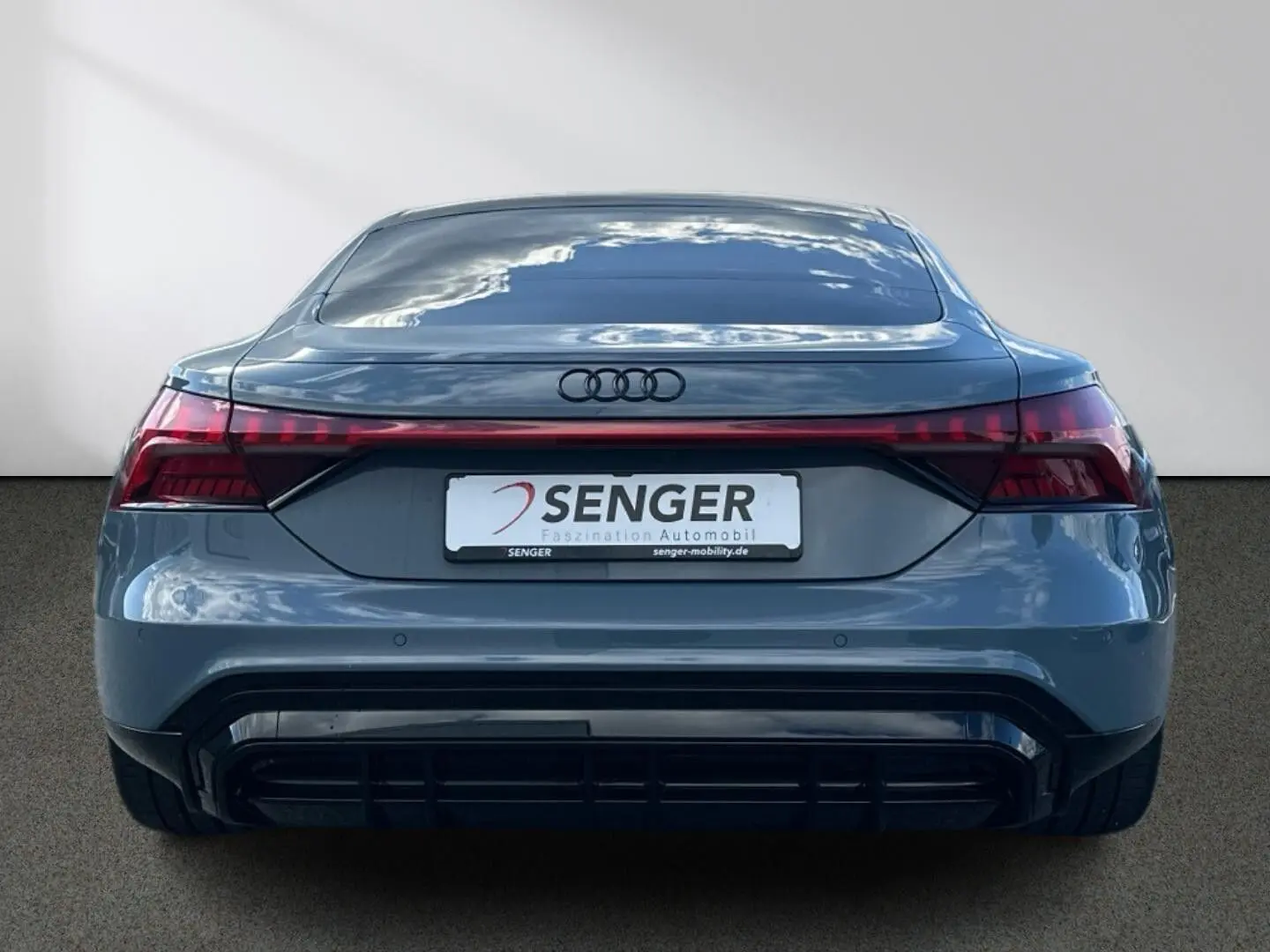 RS e-tron GT quattro Matrix Pano B&O HUD Standh.