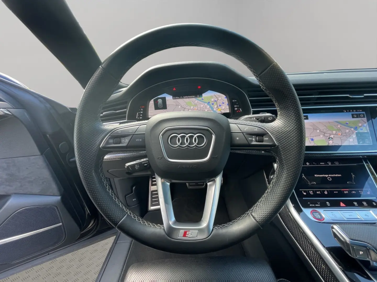 Audi SQ8 4.0 TFSI qu. Matrix B&O Pano HuD