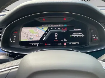 Audi SQ8 4.0 TFSI qu. Matrix B&O Pano HuD