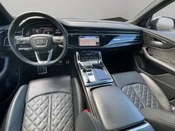 Audi SQ8 4.0 TFSI qu. Matrix B&O Pano HuD