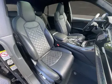 Audi SQ8 4.0 TFSI qu. Matrix B&O Pano HuD