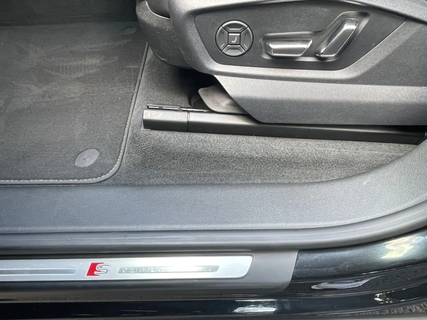 Audi SQ8 4.0 TFSI qu. Matrix B&O Pano HuD