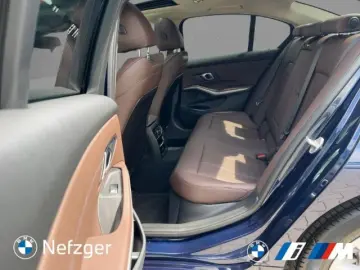 318 i Limousine Glasdach elektrisch Memory-Sitze