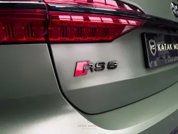 RS6 PERFORMA/FULLCARBON/DYNAMIK+/PANO/B&O/HEADUP