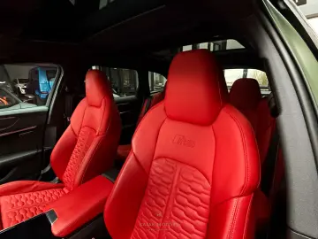 RS6 PERFORMA/FULLCARBON/DYNAMIK+/PANO/B&O/HEADUP