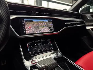 RS6 PERFORMA/FULLCARBON/DYNAMIK+/PANO/B&O/HEADUP