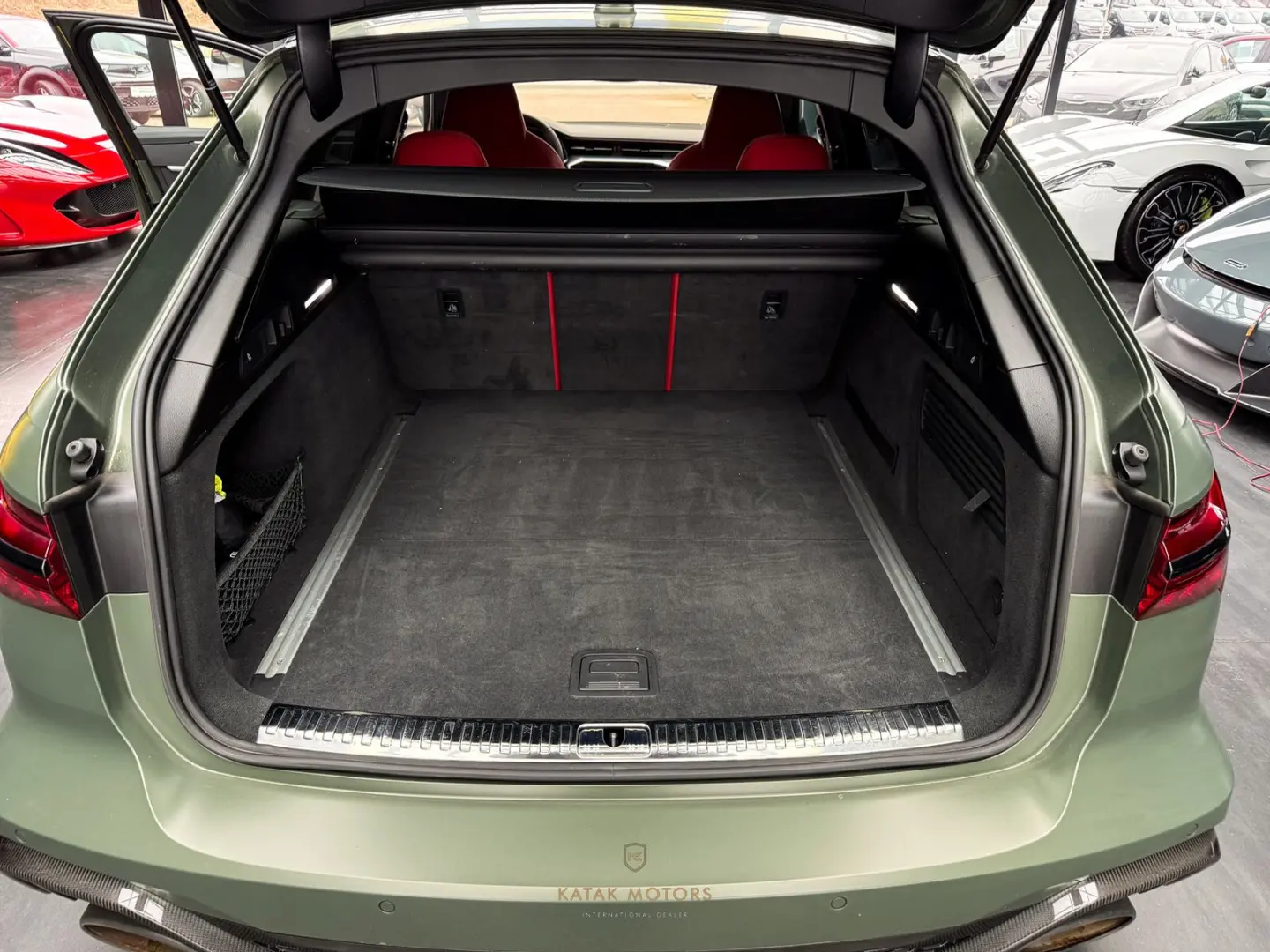 RS6 PERFORMA/FULLCARBON/DYNAMIK+/PANO/B&O/HEADUP