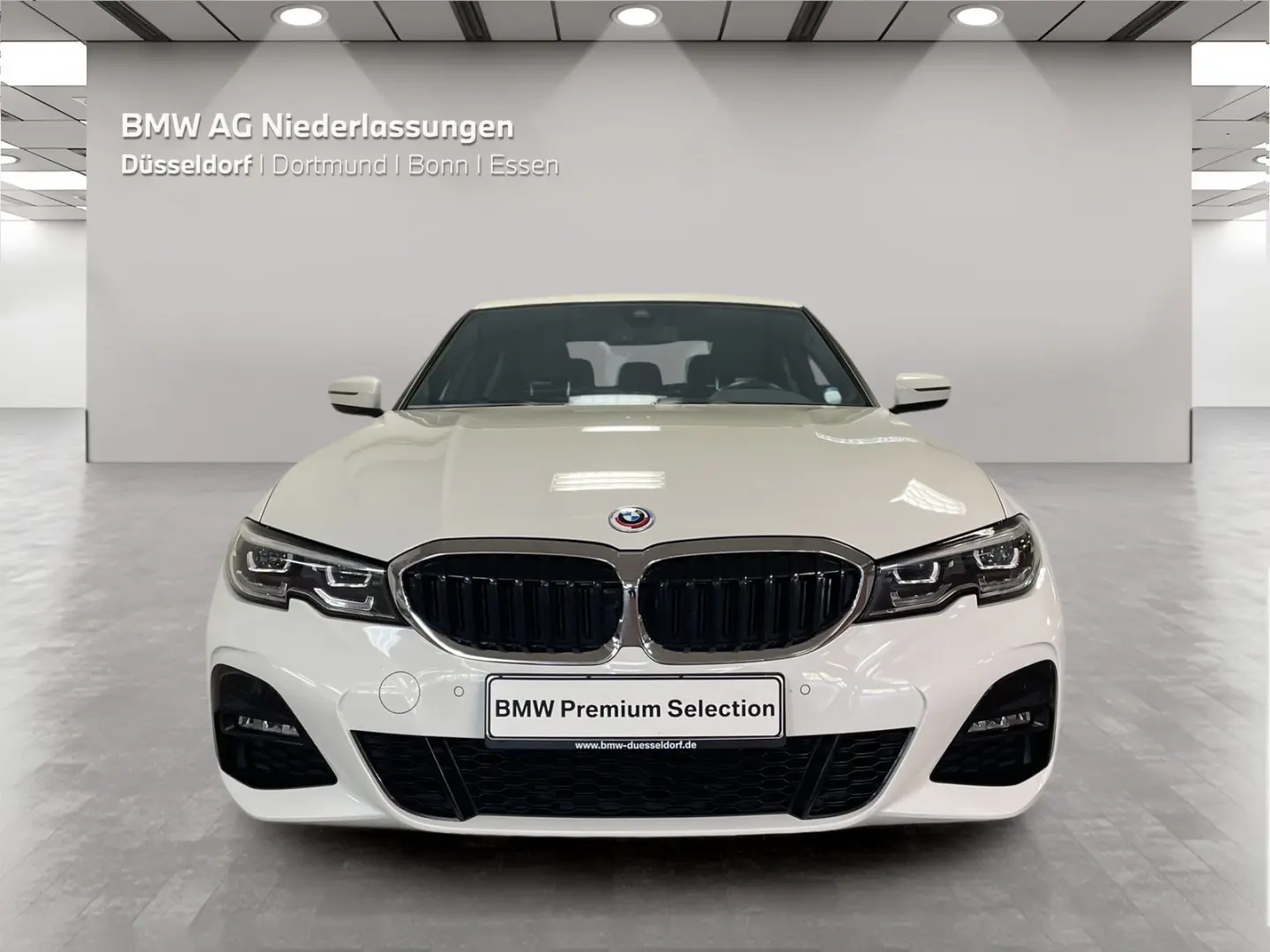 320i xDrive Limousine M Sport AHK Kamera HiFi