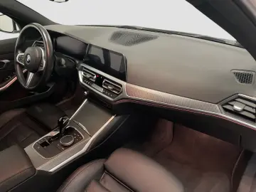 320i xDrive Limousine M Sport AHK Kamera HiFi