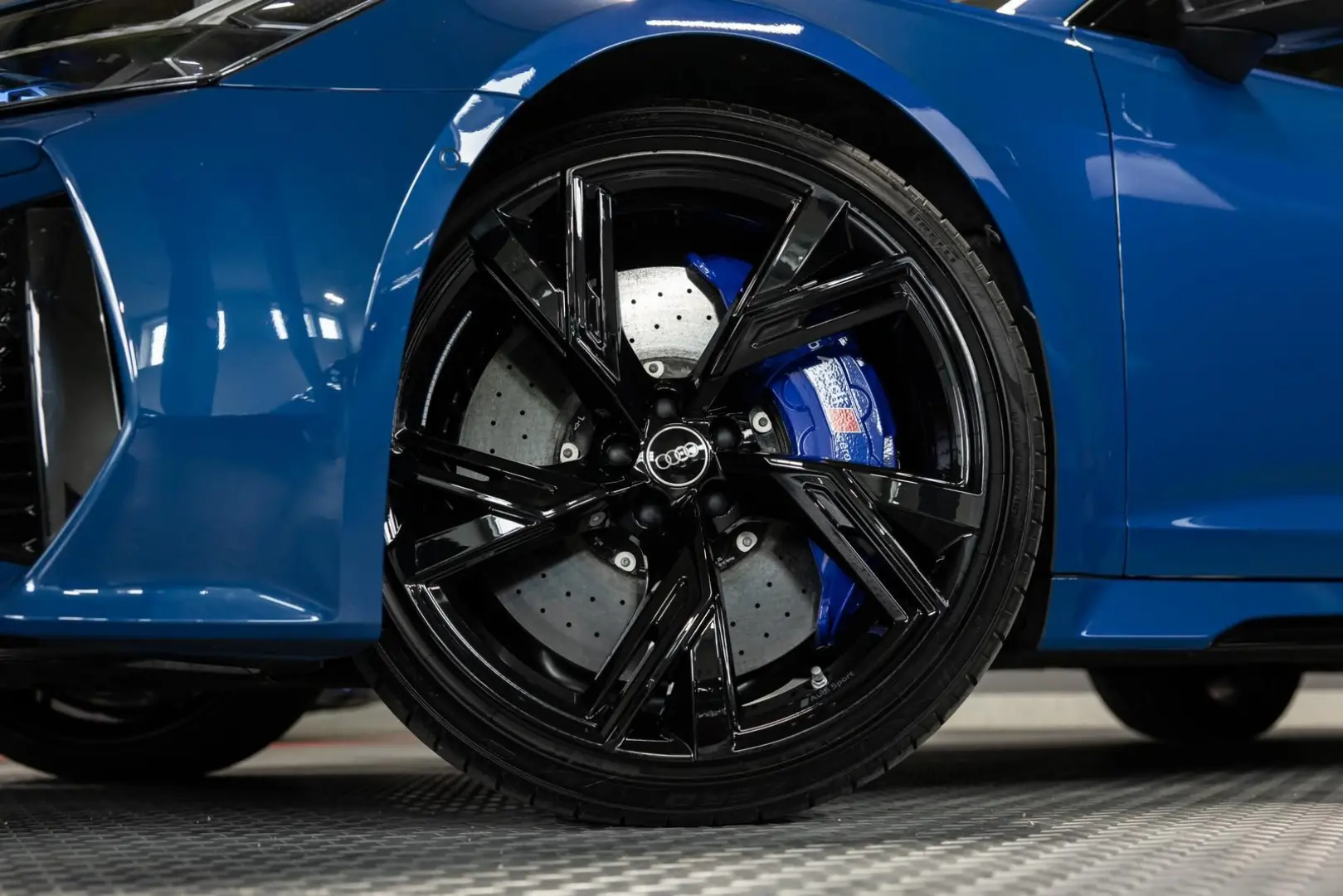 RS6 4.0 TFSI PANO DYNAMIK+ STHZ RS-AGA FULL PPF
