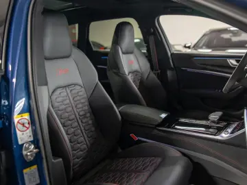 RS6 4.0 TFSI PANO DYNAMIK+ STHZ RS-AGA FULL PPF