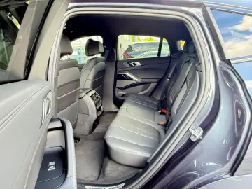 BMW X6*M50*INDIVIDUAL*ACC*HUD*LASER*ICONIC*