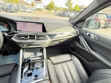 BMW X6*M50*INDIVIDUAL*ACC*HUD*LASER*ICONIC*
