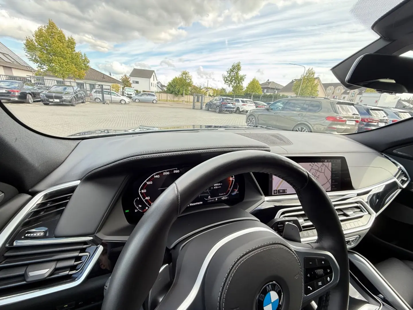 BMW X6*M50*INDIVIDUAL*ACC*HUD*LASER*ICONIC*