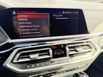 BMW X6*M50*INDIVIDUAL*ACC*HUD*LASER*ICONIC*